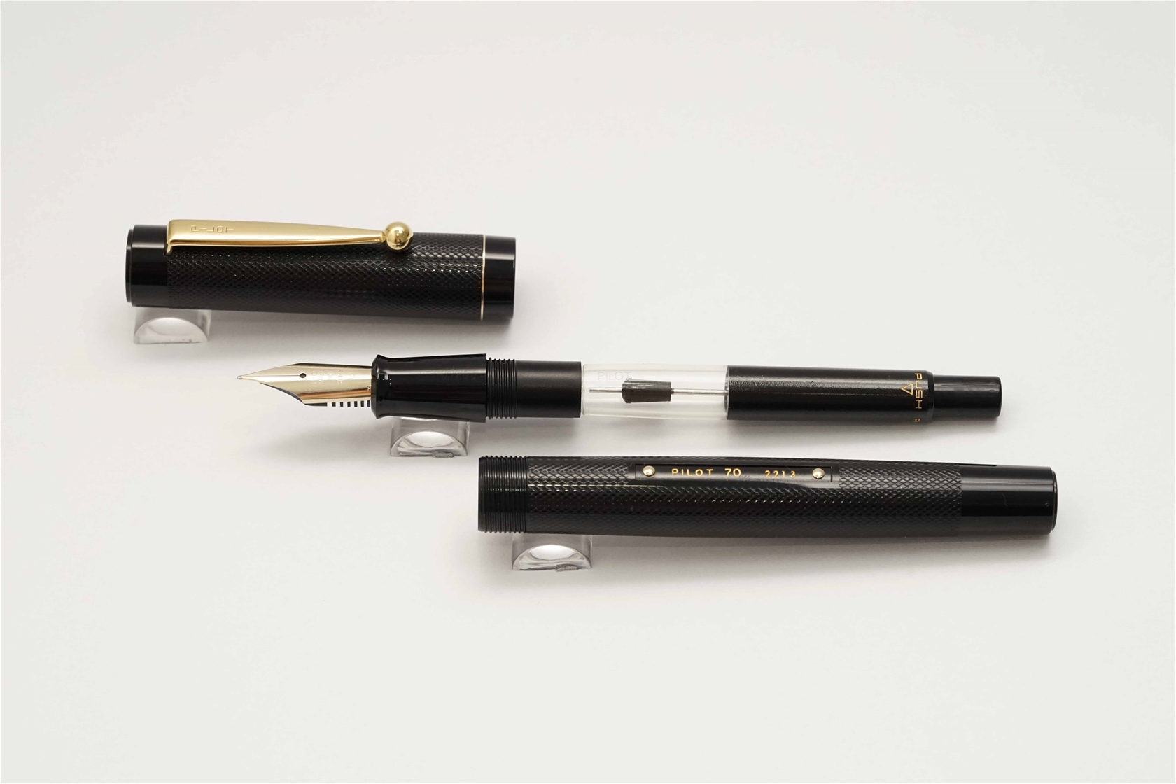 Bút máy Pilot 70th Anniversary Vest Type Limited Edition 14K FM